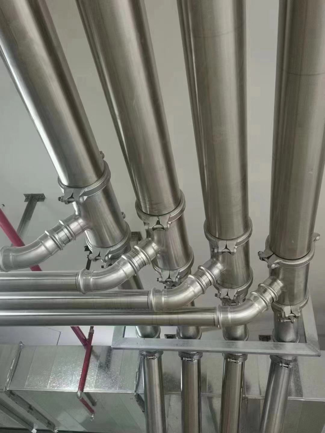 开云手机入口网页版-开云(中国)水管安装现场.jpg